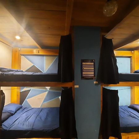 Amura Hostal アンティグア・グアテマラ エクステリア 写真